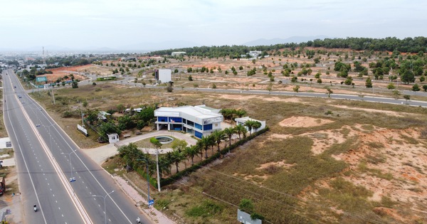 dji0530a 1read only 16449462270421776422263 crop 1644946262639726942042