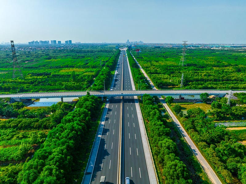 Hạ tầng bứt phá giúp thị trường bất động sản tiếp nối mạch tăng giá 14 H1
