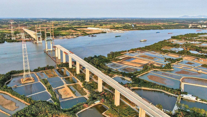 Kiến nghị Chính phủ ban hành nghị quyết về vốn đối ứng cao tốc Bến Lức - Long Thành 3 Một đoạn cao tốc Bến Lức - Long Thành thi công dang dở.