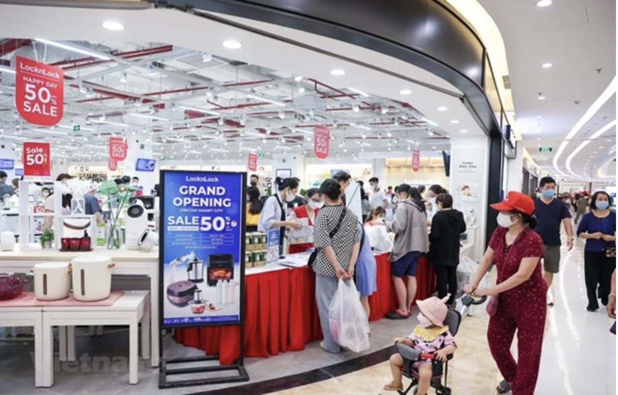 Năm 2023: Thị trường trong nước tiếp tục phát huy ‘trụ đỡ’ của nền kinh tế 1 thị trường