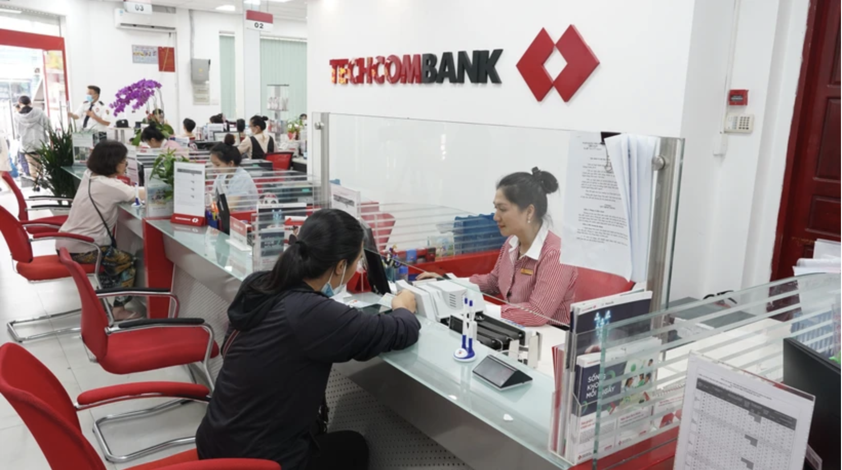 Phân hóa mạnh, nhiều ngân hàng khó cán đích lợi nhuận theo kế hoạch 1 ngân hàng