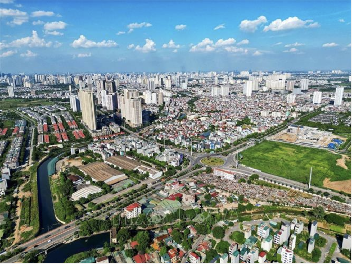 Bất động sản đón đầu tư công vào hạ tầng 1 bất động sản