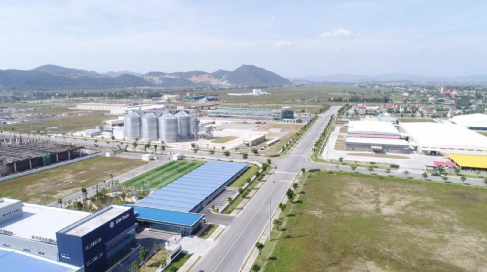 Khu kinh tế Đông Nam Nghệ An đón thêm gần 10.000 tỷ đồng vốn đầu tư 1 đầu tư