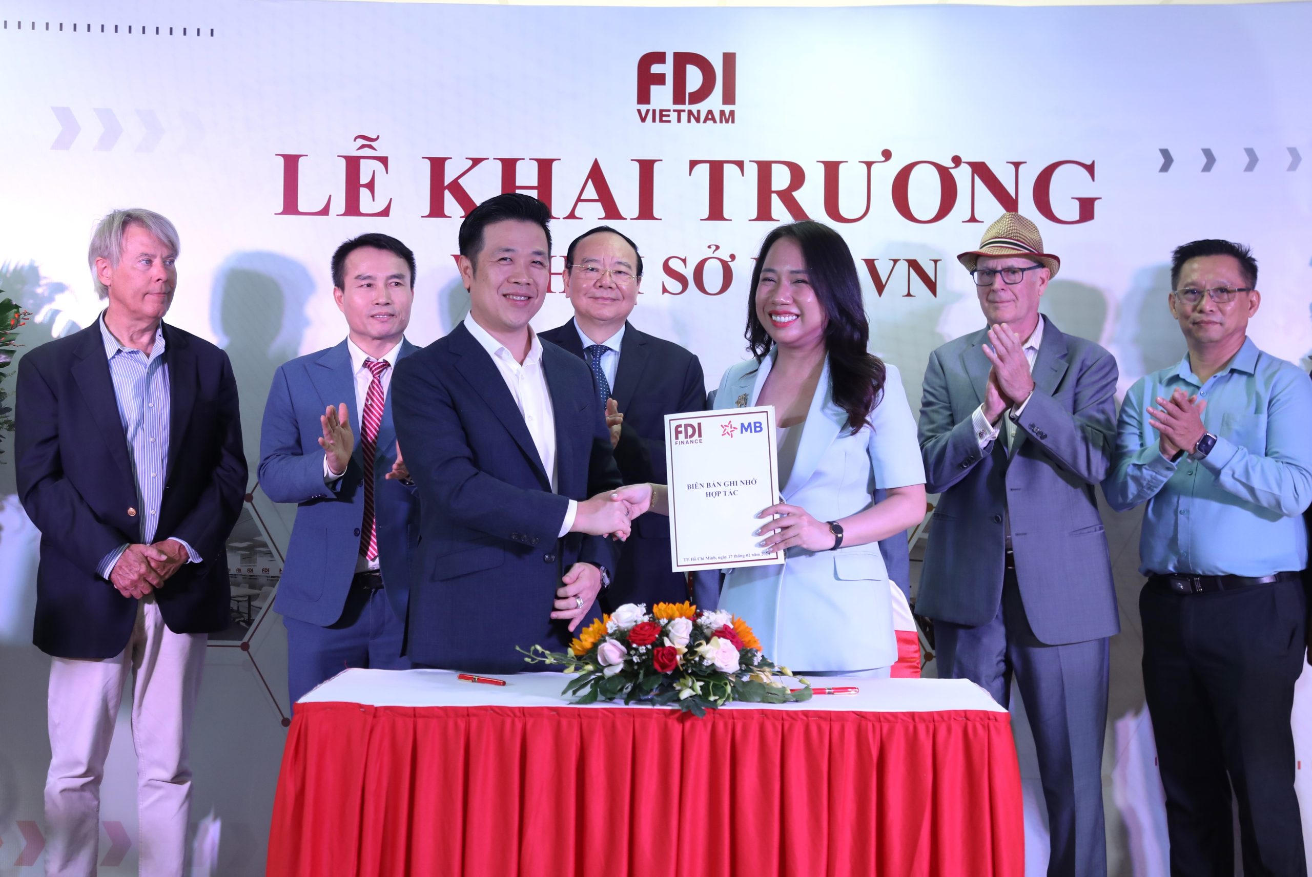 KHAI TRƯƠNG HỘI SỞ FDI FINANCE – BƯỚC ĐI CHIẾN LƯỢC CỦA FDI VIỆT NAM TRONG LĨNH VỰC TÀI CHÍNH 7 3a scaled