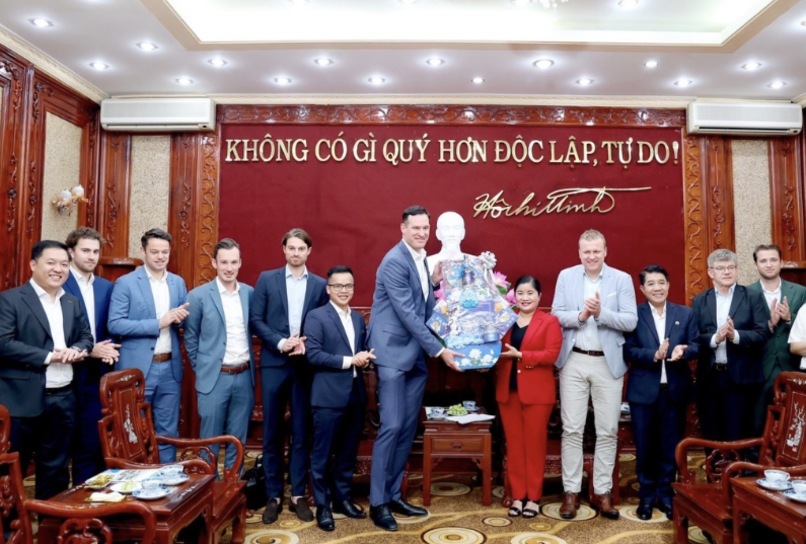 Bình Phước thu hút nhà đầu tư châu Âu vào công nghiệp, thương mại, nông nghiệp công nghệ cao 1 Công nghiệp