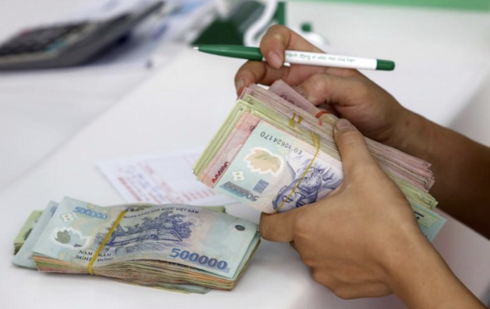 Ngân hàng Nhà nước thúc giục các tổ chức tín dụng công bố lãi suất cho vay trước 1/4 1 nhà nước