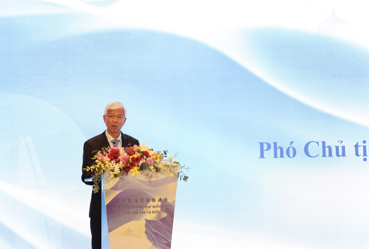 Lãnh đạo TP.HCM mời doanh nghiệp Trùng Khánh đầu tư vào hạ tầng logistics 19 IMG 5183 lon