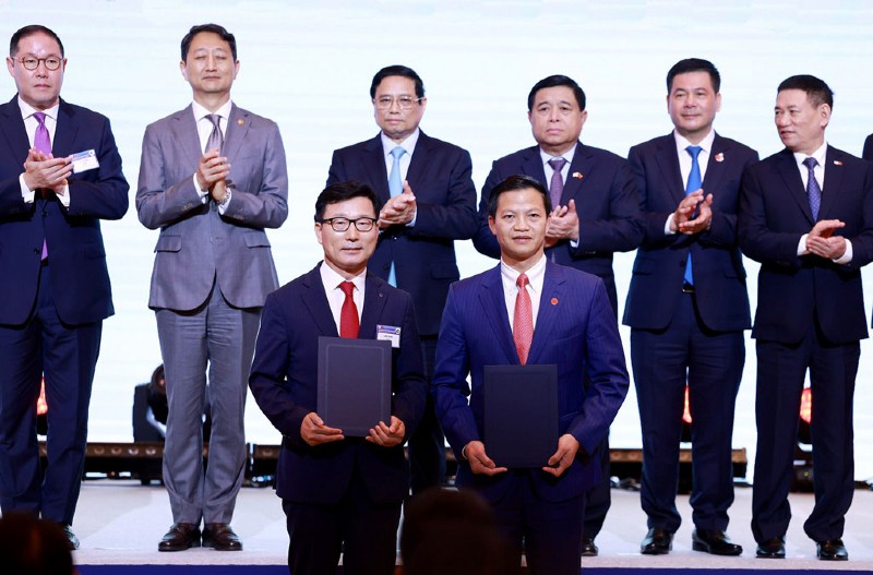 Gần 27,26 tỷ USD vốn đầu tư nước ngoài đăng ký vào Việt Nam, xu hướng tăng đang chậm lại 7 Amkor